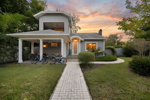 Building Photo - 150 NE 50th Ter