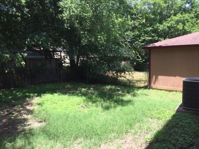 Building Photo - Spacious 4-Bedroom, 2.5-Bath Home with One-Car Garage!