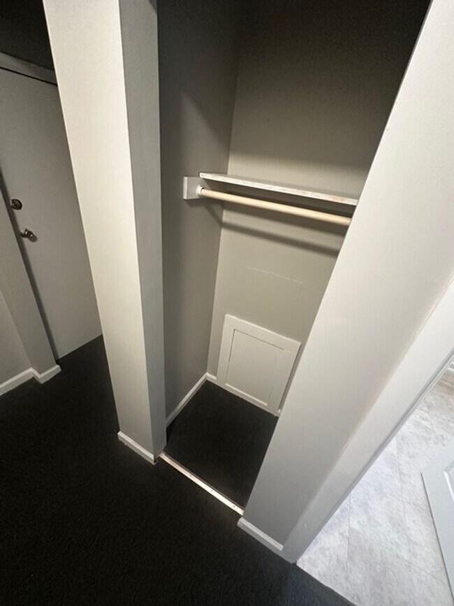 Building Photo - 8 Morgan St