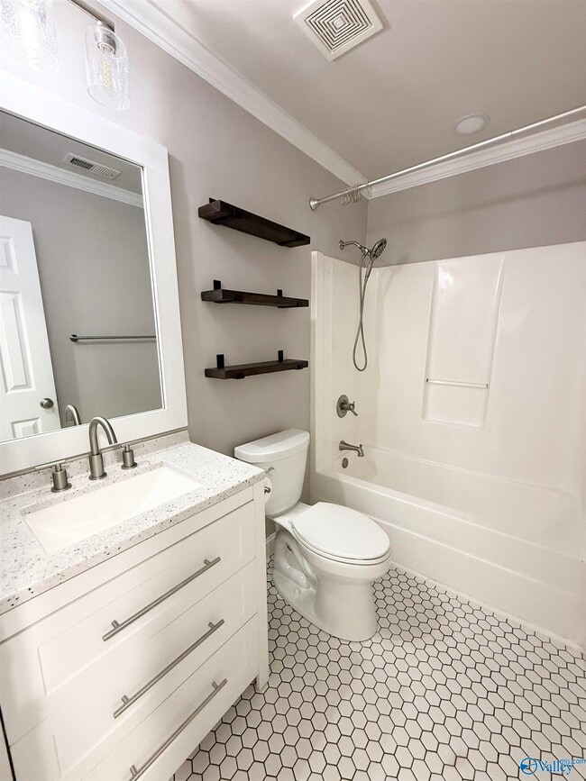 Building Photo - 2422 Quail Ridge Ln SW