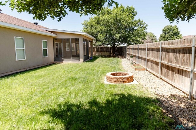 Building Photo - 3008 Fred Daugherty Dr