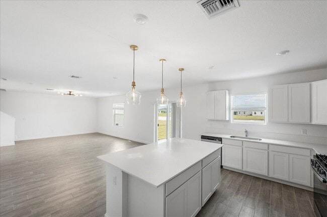 Building Photo - 6354 Windwood Wy