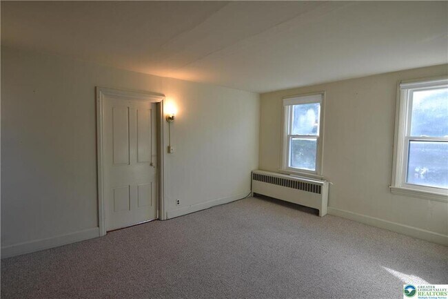 Building Photo - 1450 Church Ln
