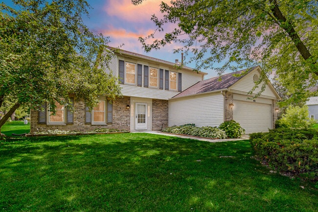 Primary Photo - 483 Highland Grove Dr