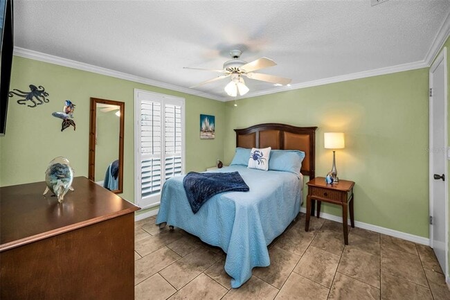 Building Photo - 1000 Crane Ct