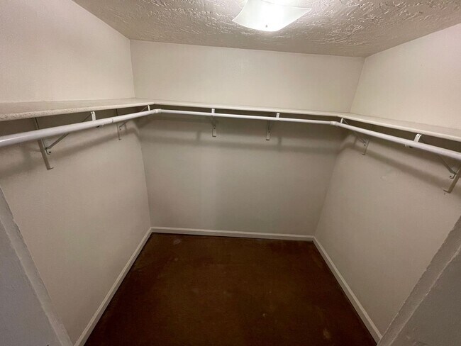 Building Photo - (1532 9th Ave)