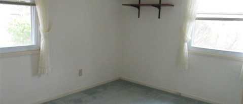 Building Photo - 3907 Memorial Dr