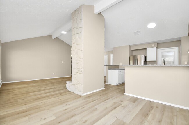Building Photo - 10023 King Ranch Ln