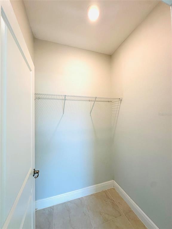 Building Photo - 702 Bluebill Pl