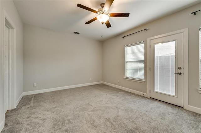 Building Photo - 5858 Orion Pl