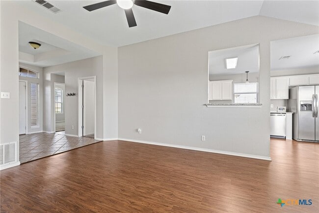 Building Photo - 7915 Redbrush