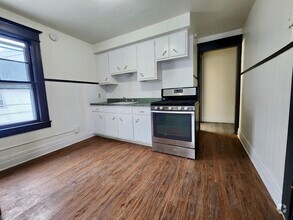 Building Photo - 434-438 Emerson Street