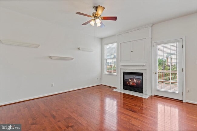 Building Photo - 22576 Welborne Manor Square