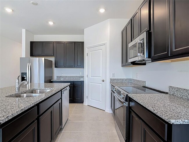 Building Photo - 1441 Arbor Hl Dr