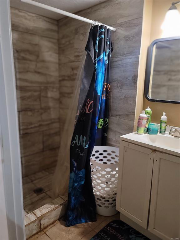 Building Photo - 3338 S Hull St