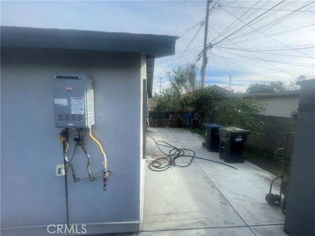 Building Photo - 4552 E 53rd St