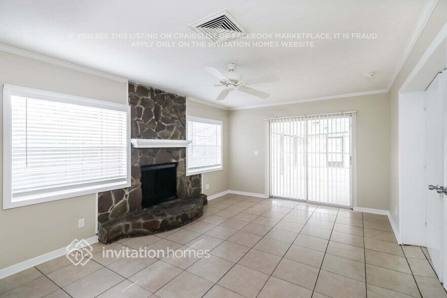 Building Photo - 205 Donatello Dr