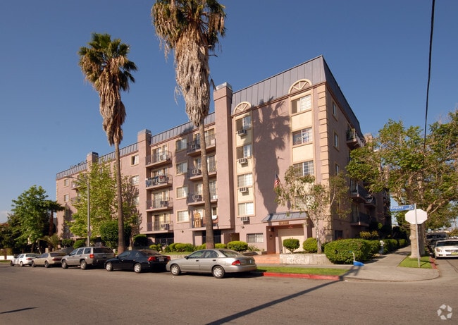 Kingsley Court - Kingsley Court Apartments