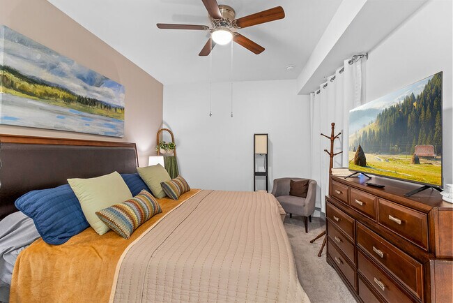 Building Photo - 5651 Double Eagle Cir