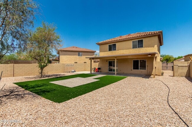 Building Photo - 12106 N 128th Ave