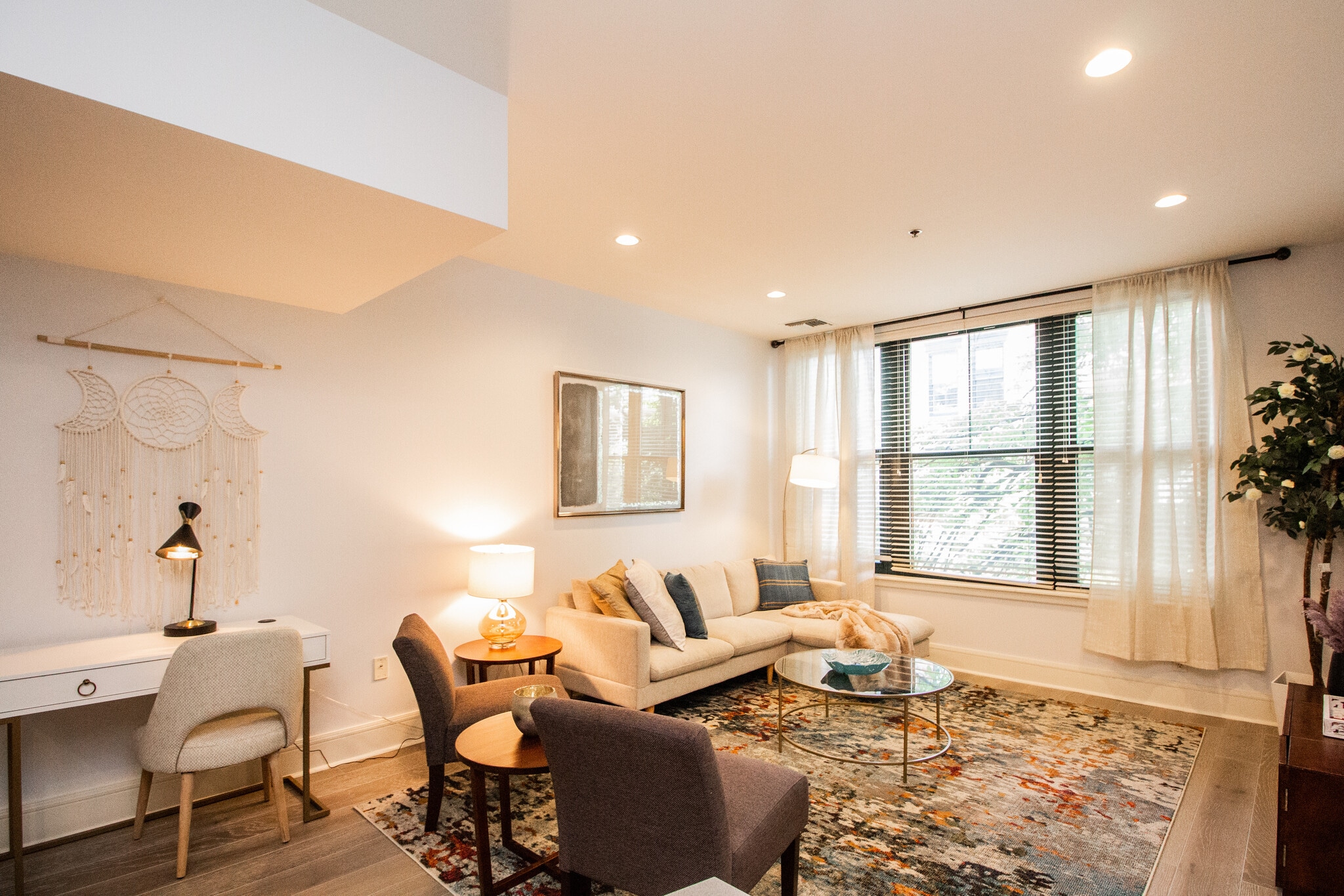 Building Photo - 1387 Washington St