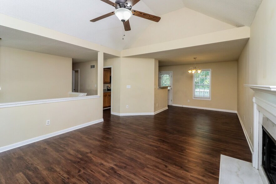 Building Photo - 4671 Tradewinds Ct