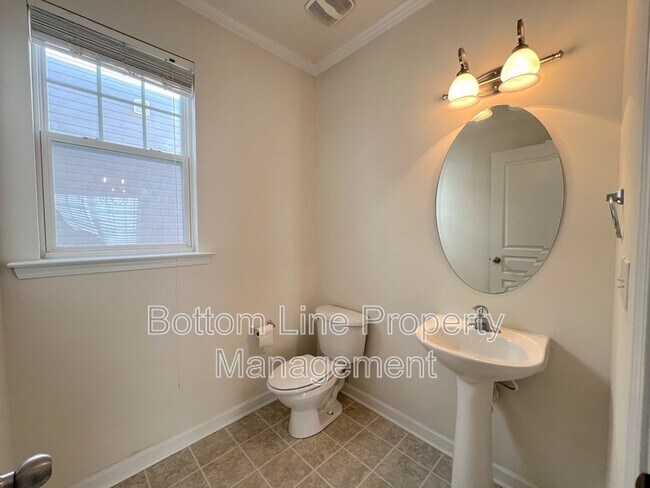 Building Photo - 9737 Tidal Ct