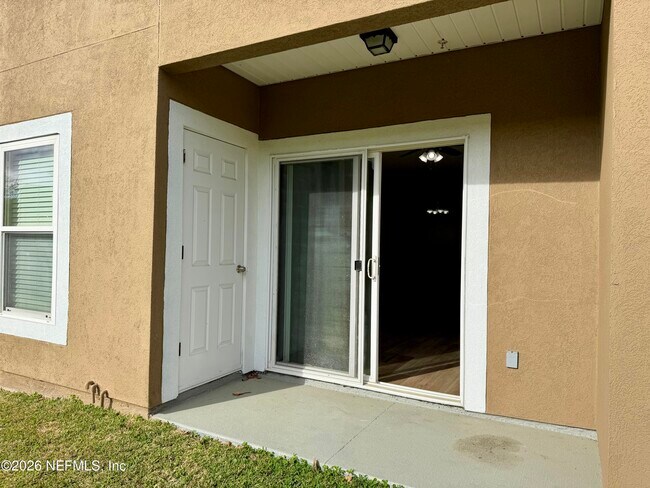 Building Photo - 6916 Ortega Woods Dr