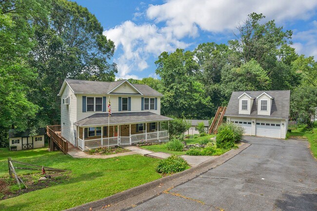 Building Photo - 505 4th