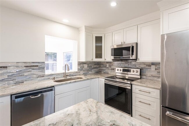 Building Photo - 2505 Gulf Blvd