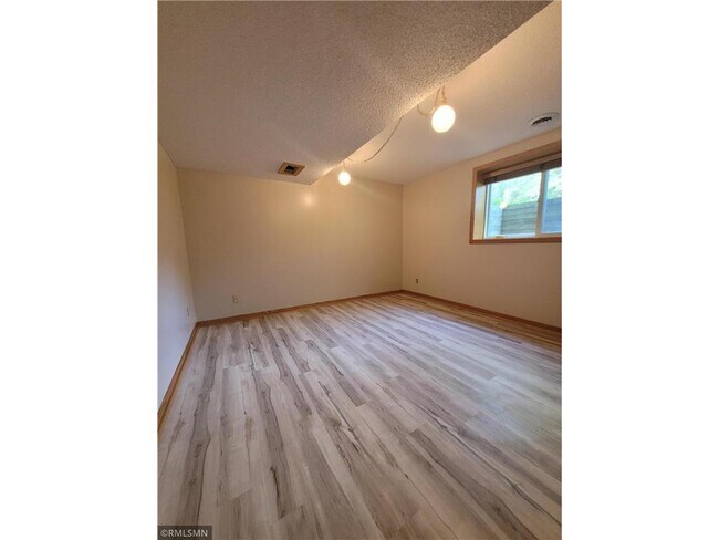 Building Photo - 6095 Stillwater Blvd