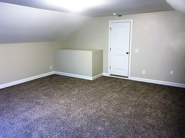 Building Photo - 2 Stone Gate Ct