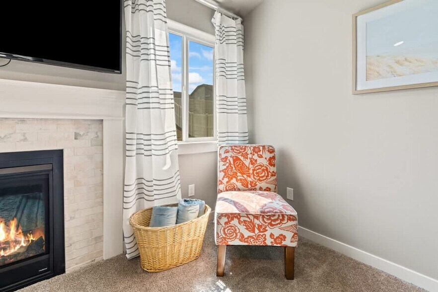 Building Photo - 14549 Tesswater St