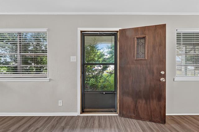 Building Photo - 208 D St