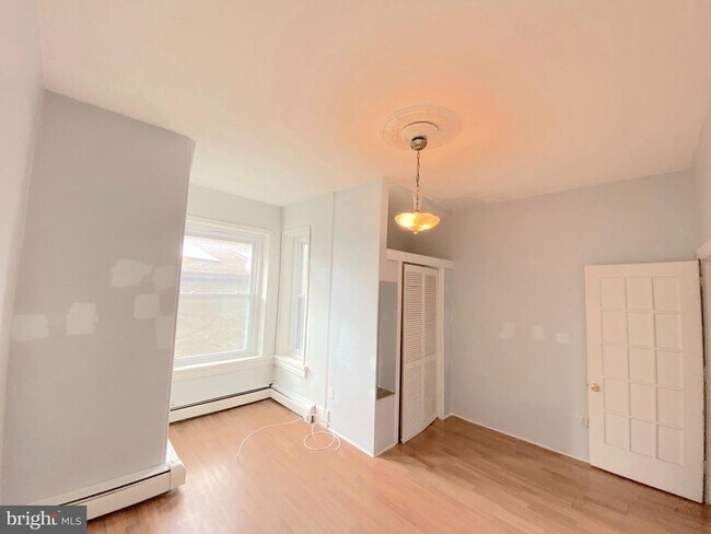 Building Photo - 4108 Manayunk Ave