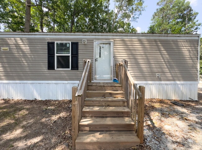 Building Photo - 2 Bed 2 Bath in Pendleton