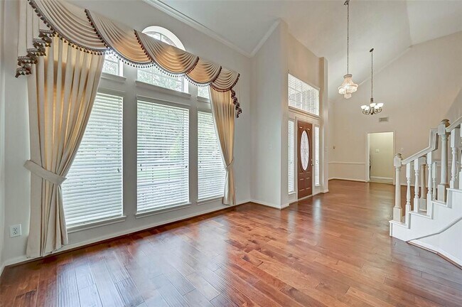 Building Photo - 1630 Berkoff Dr