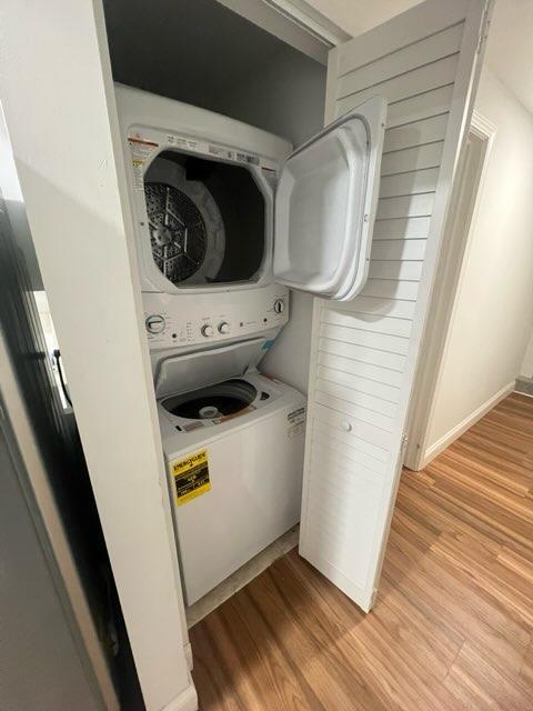 Building Photo - 2325 W Rice St