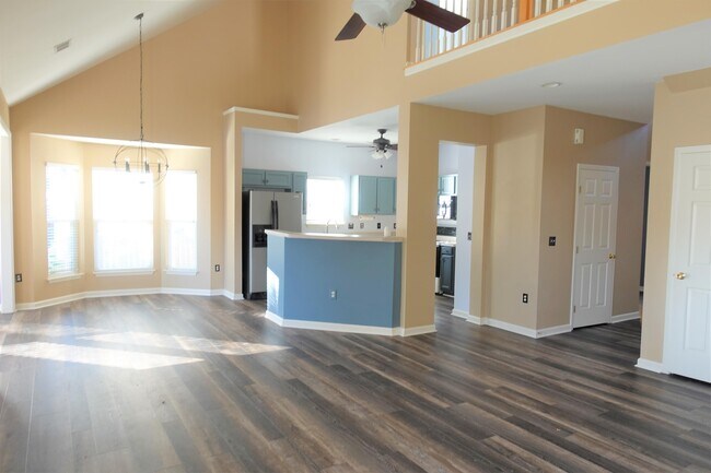 Building Photo - 233 Highgate Cir