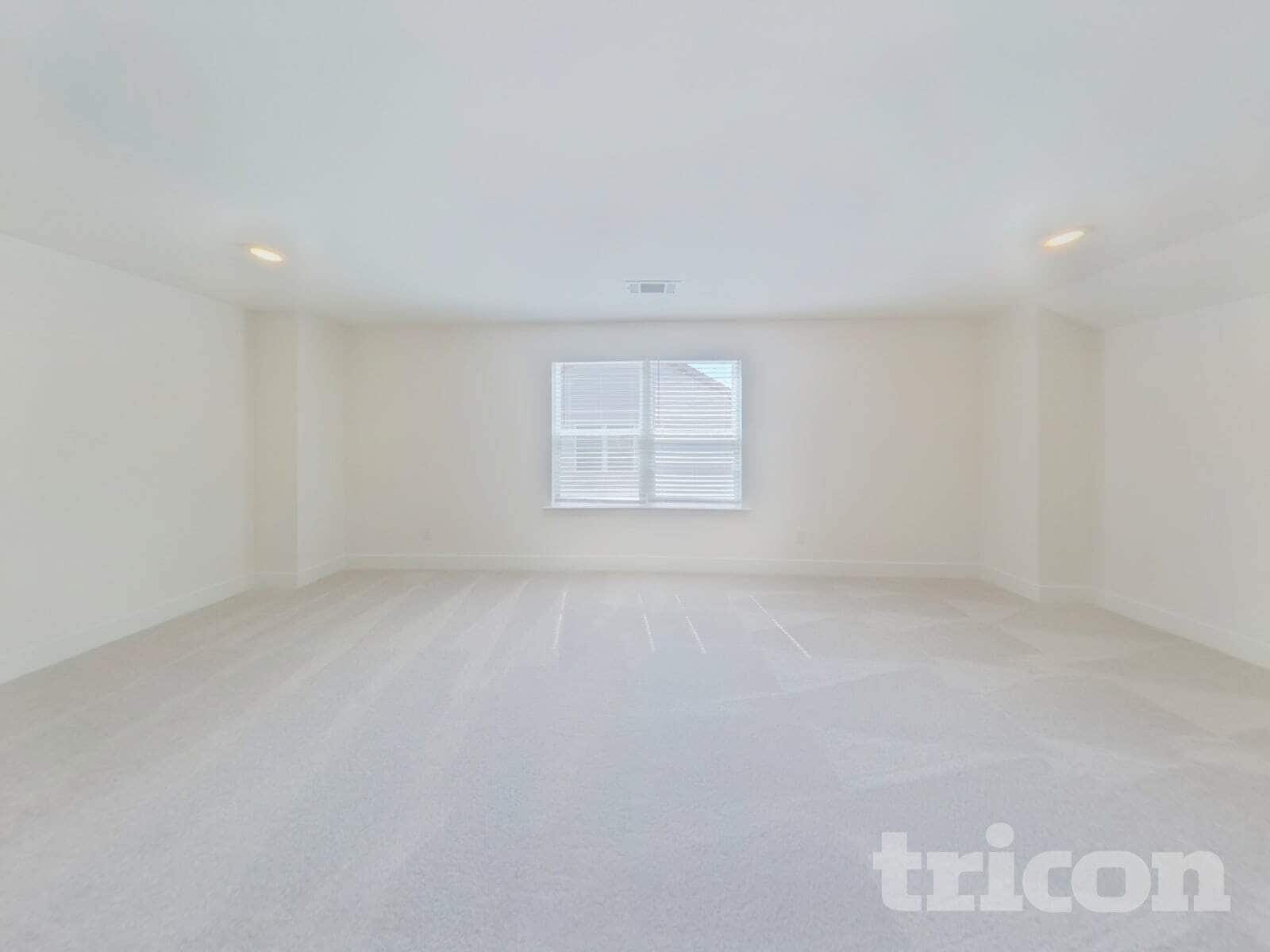 Building Photo - 45 Mayhaw Pt