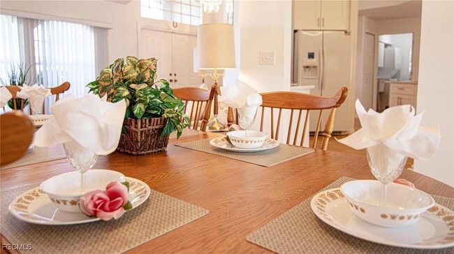 Building Photo - 3032 SW 10th Ave