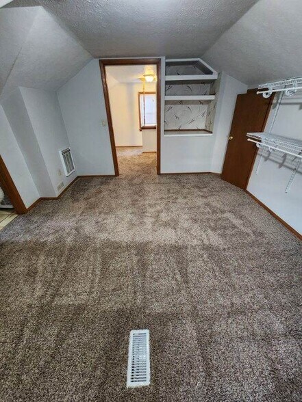 Building Photo - 7615 Ivandale Dr