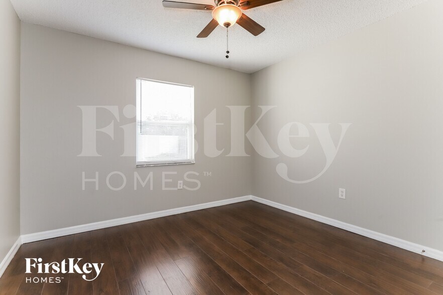 Building Photo - 4830 Mill Run Dr