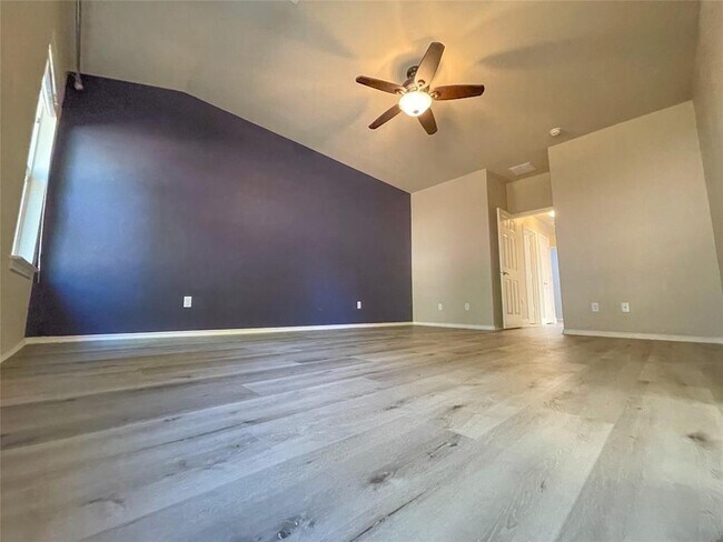 Building Photo - 2401 Christoff Loop