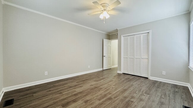 Building Photo - 815 W Palmetto St