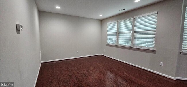 Building Photo - 311 Prestwick Ln