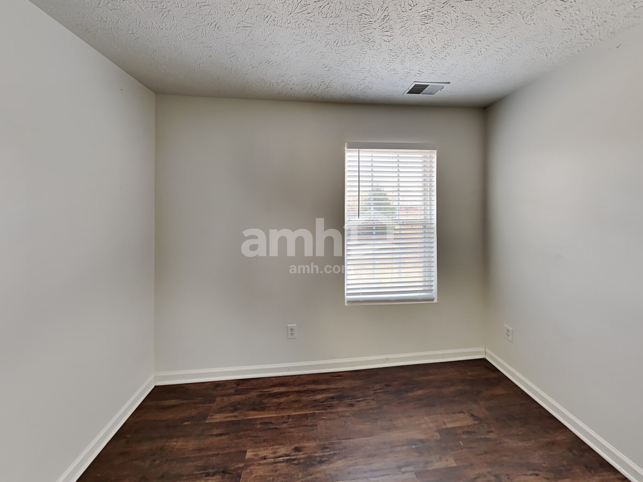 Building Photo - 3408 Ravenel Ct