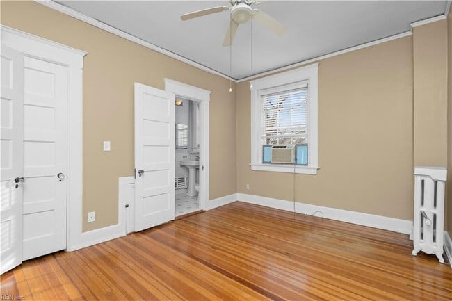 Building Photo - 600 W Olney Rd