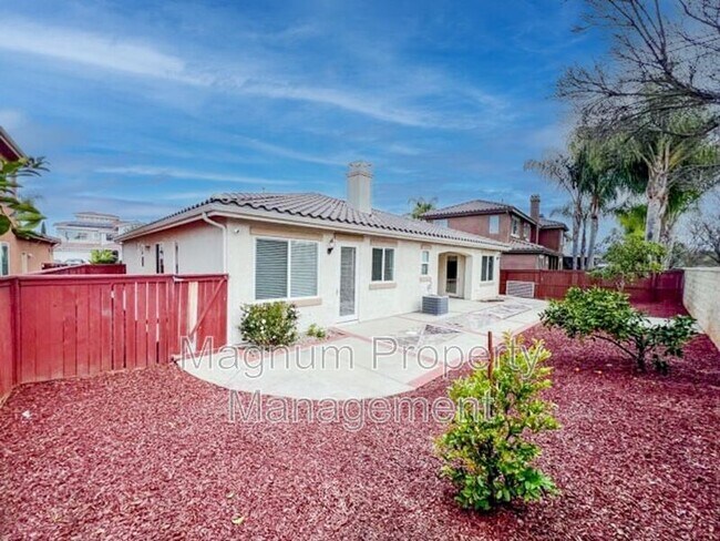 Building Photo - 31651 McCartney Dr