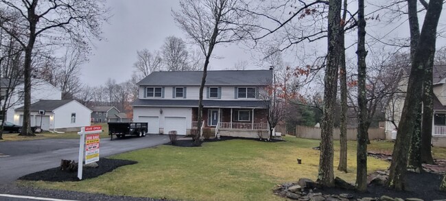 Building Photo - 34 Dancing Ridge Rd